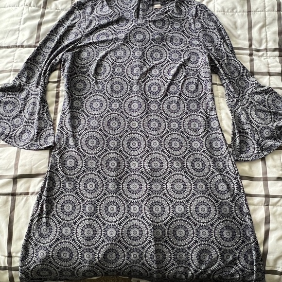 Tommy Hilfiger sz L Navy and White Patterned Bell Sleeve Midi Dress - Picture 6 of 8